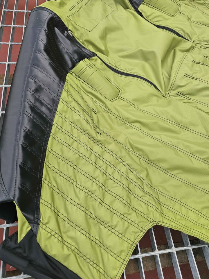 USED Squirrel FREAK 5 WINGSUIT - Image 4