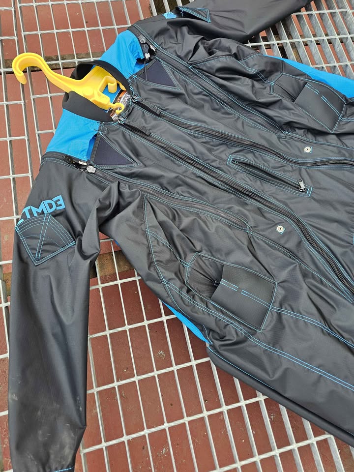 USED Squirrel ETMD 3 Wingsuit - Image 3